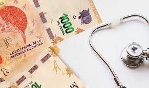 Fijate cuáles son las prepagas que tienen que devolver lo cobrado «de más» a sus clientes