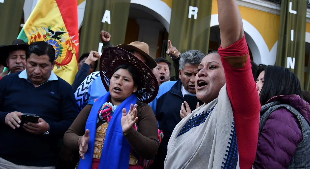 Fracasó el golpe de Estado en Bolivia: arrestaron al general que encabezó la movilización militar