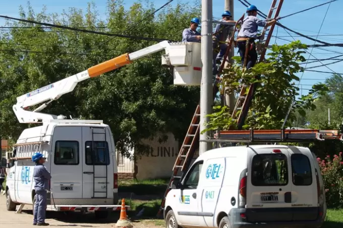 Prestá atención: mañana viernes cortan la luz en cinco barrios santarroseños