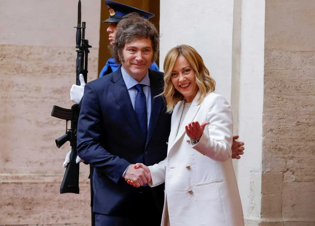 Milei ya llegó a Italia