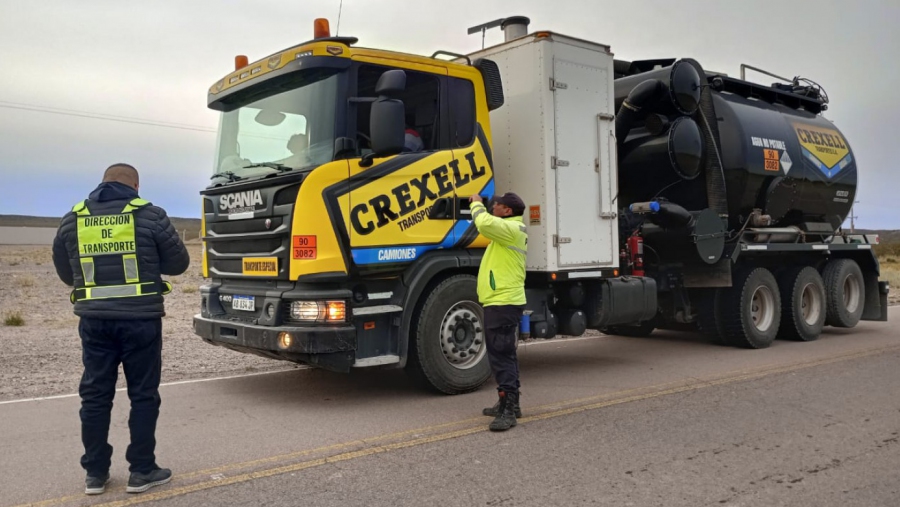 En La Pampa intensifican los controles de vehículos de transporte de pasajeros y de carga