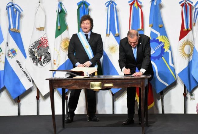Pacto de Mayo firmado en Julio: fijate los 10 puntos del acuerdo