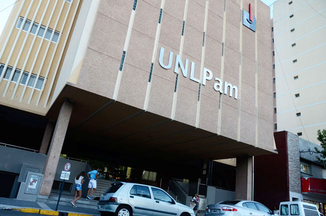 Becas de la UNLPam: convocatoria abierta hasta el 29 de este mes