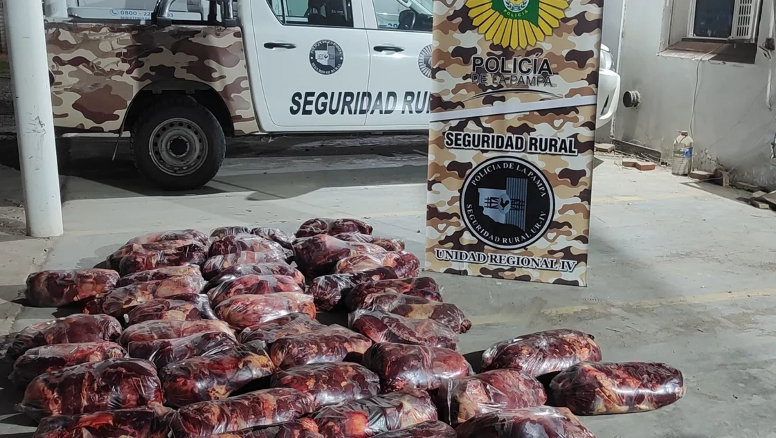 25 de Mayo: secuestraron 758 kilos de carne que iban en camioneta a Catriel