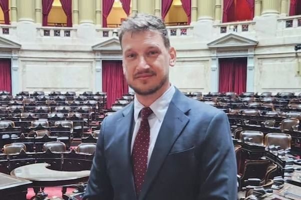 Condenaron a exdiputado libertario a 14 años por consumo y difusión de videos de pedofilia