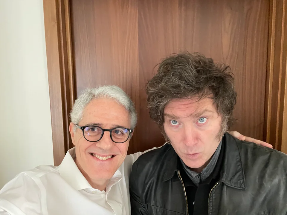 Milei arrancó su nueva gira por Estados Unidos y se reunió con un economista