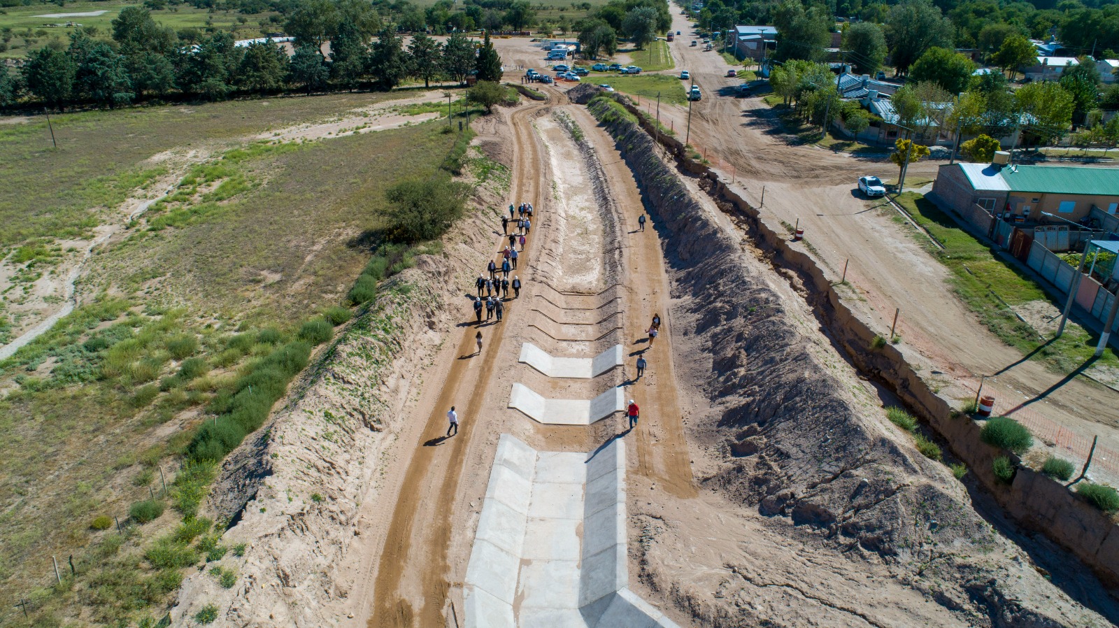 El Gobierno provincial terminará la obra de desagües de Acha que abandonó Nación