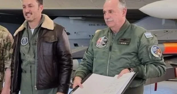 Afuera: echaron al jefe de la Fuerza Aérea por haber usado aviones militares para “fines particulares”