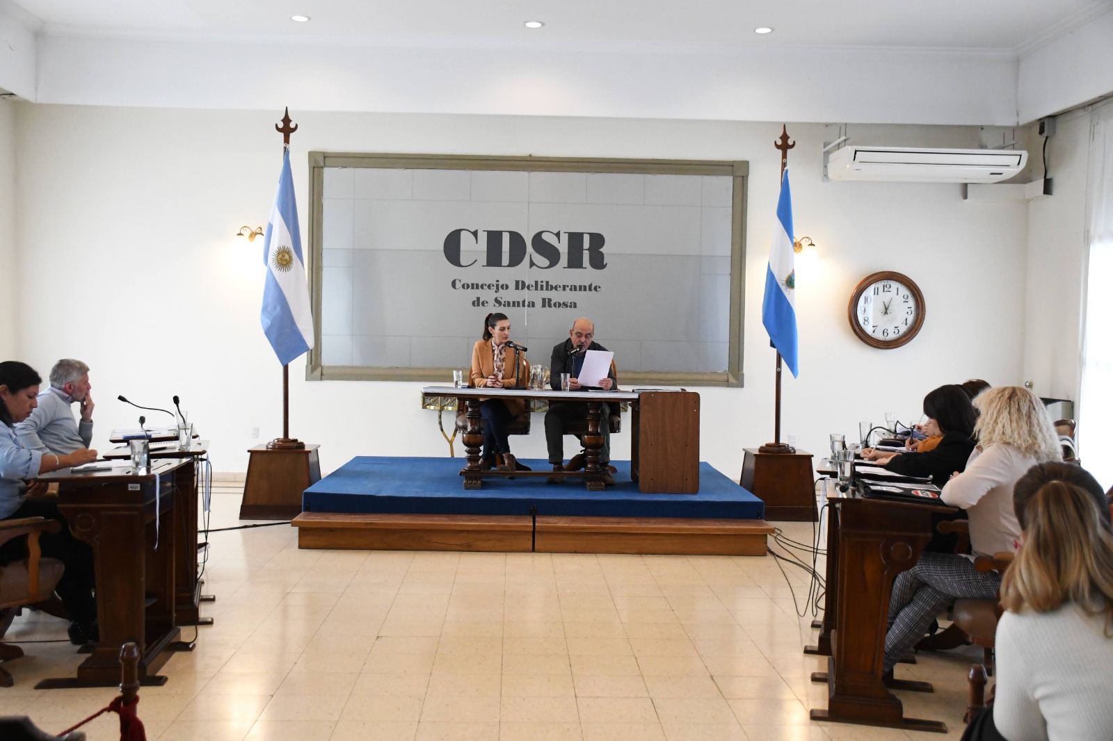 Aprobaron la concesión de puestos del Mercado Concentrador de Santa Rosa