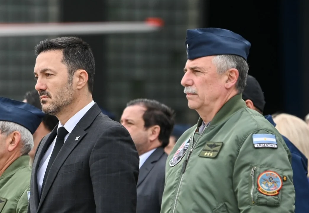 El gobierno libertario autorizó a militares a detener civiles en delitos de flagrancia