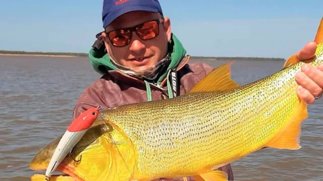 Encontraron el cuerpo del guía de pesca desaparecido junto a su hijo en el Río Paraná