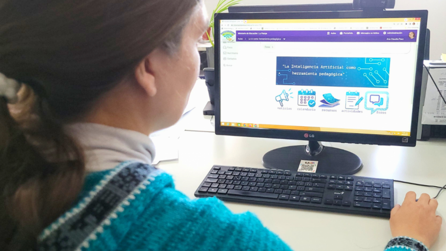 Inteligencia Artificial: comenzó capacitación para docentes