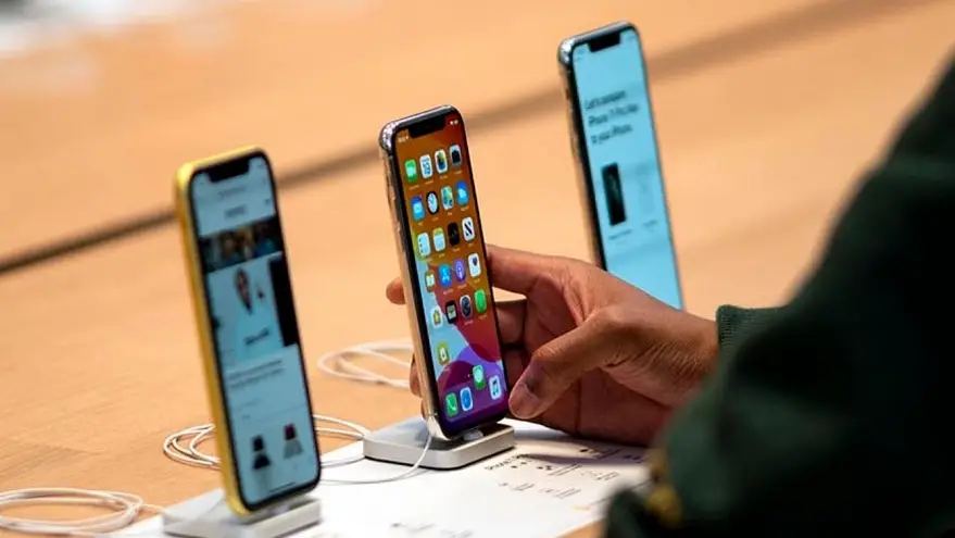 El Gobierno libertario eliminará los aranceles a la importación de celulares
