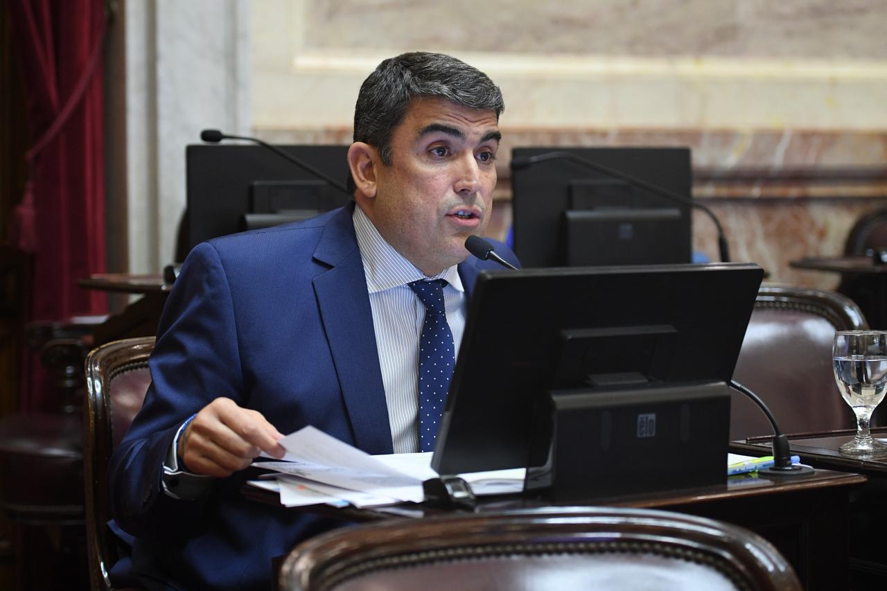 Bensusán cuestionó a Francos por la deuda previsional: “no están cumpliendo la ley”