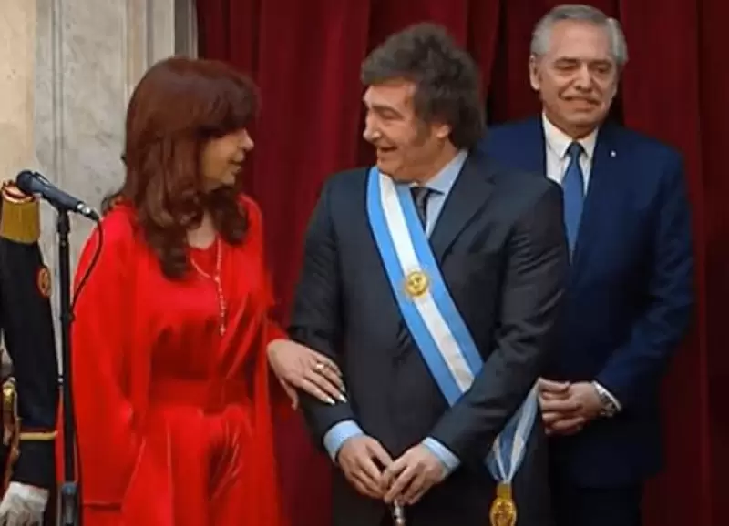 En la Rosada anticipan una detención “respetuosa” de Cristina y se diferencian del macrismo