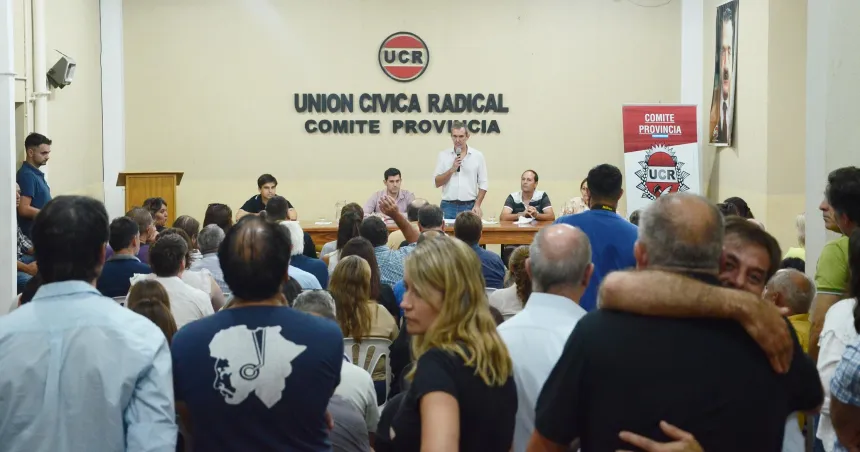 Radicales irán en un frente, por ahora sin los libertarios