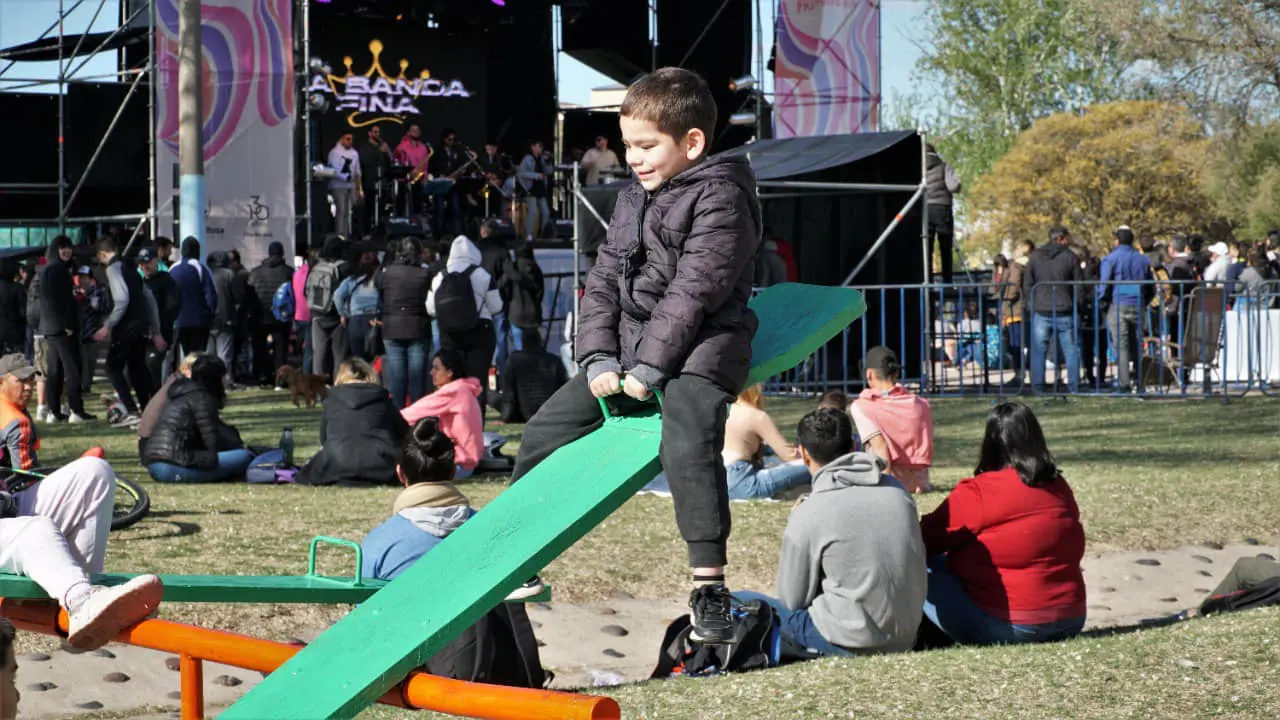 Por las lluvias, postergaron las actividades del Mes de la Primavera en Santa Rosa