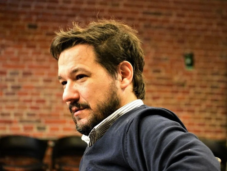 Escándalo por los audios: un periodista uruguayo desafía a la Justicia argentina y promete emitirlos