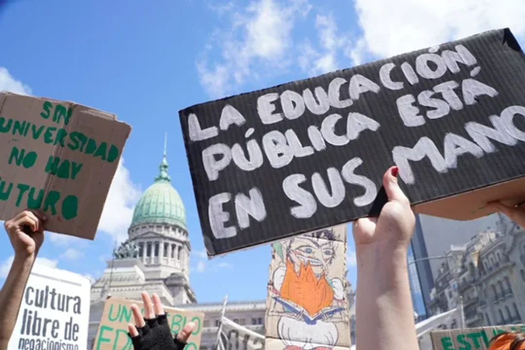Milei vetó por completo la Ley de Financiamiento Universitario y Recomposición Salarial Docente