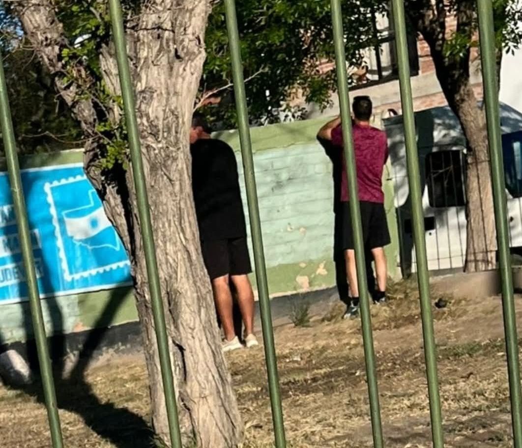 Tensión política en 25 de Mayo: funcionarios del intendente hacen campaña por el justicialismo