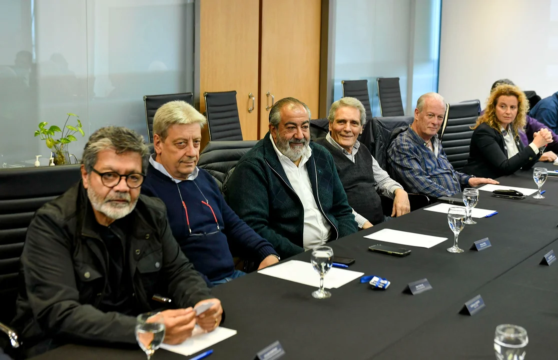 La CGT busca unidad, mientras el Gobierno de Milei apuntala la reforma laboral