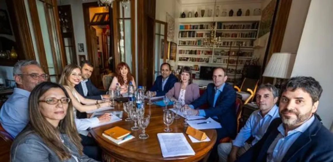 Imponen un máximo de 3 personas para las visitas a Cristina