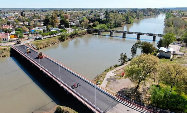 Travesía en el Colorado para defender los ríos pampeanos