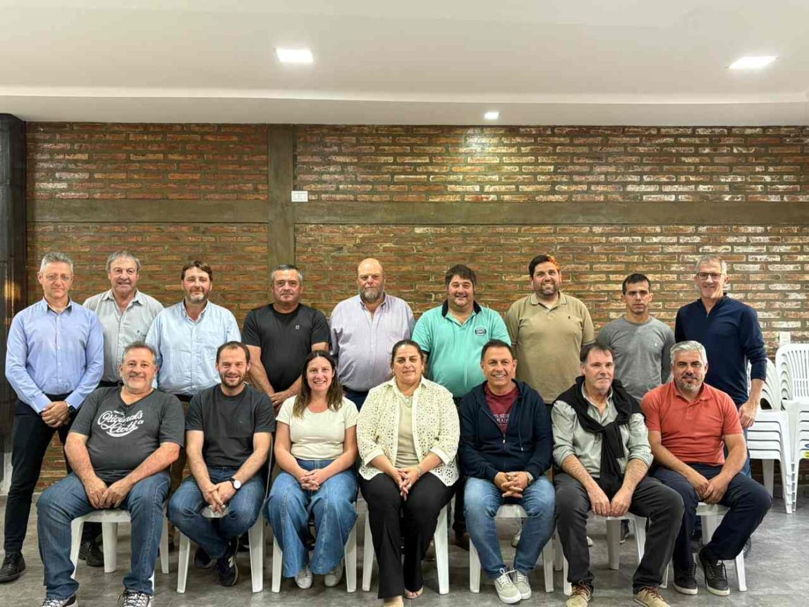 Intendentes radicales formaron un espacio interno y piden ser parte de las decisiones