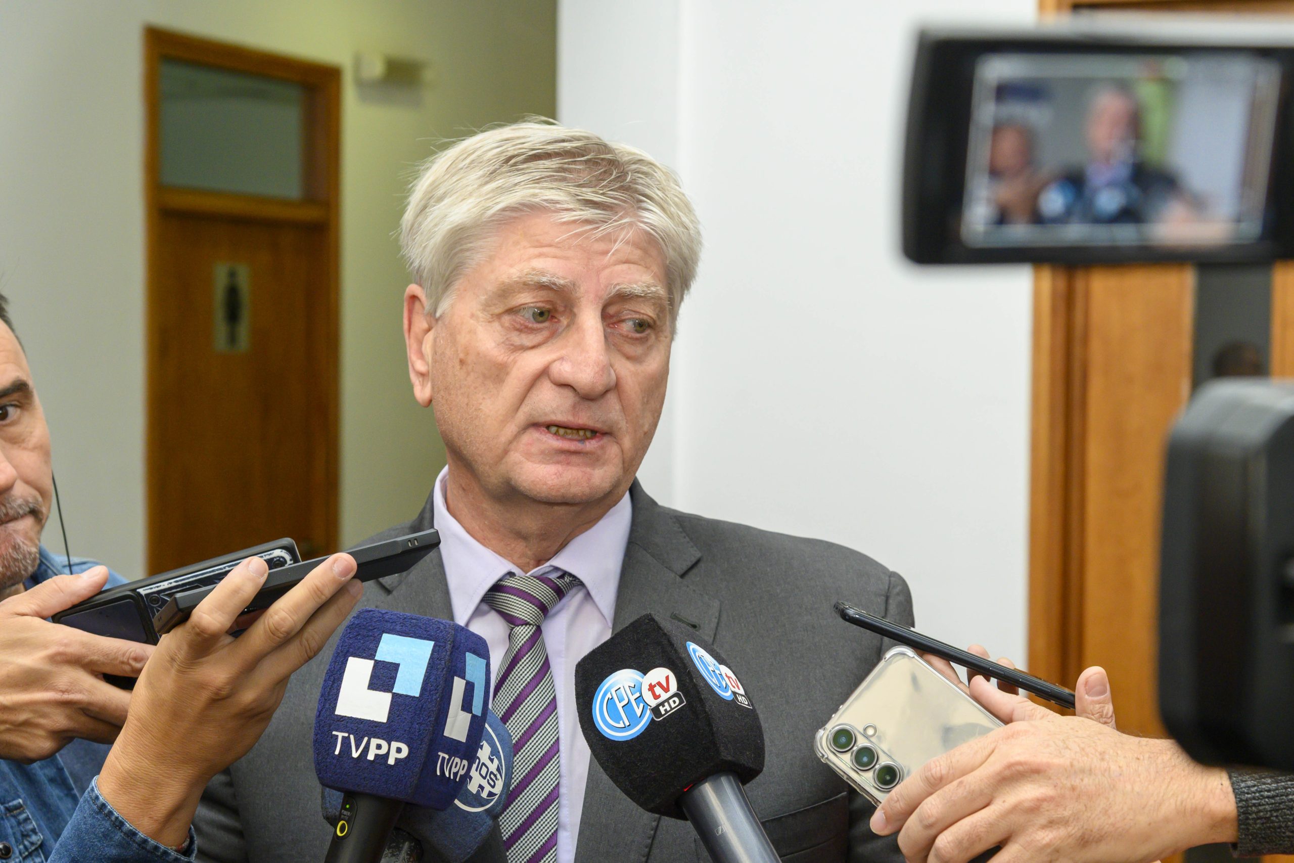 Ziliotto confirmó que no habrá bono para empleados públicos