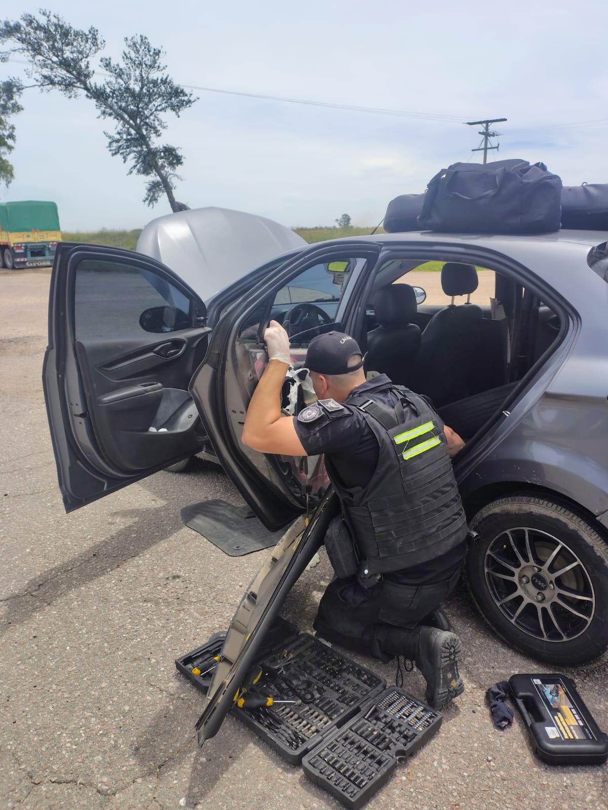 Viajaba cargadito el auto: secuestraron más de un kilo de cocaína en el puesto Caminero Rolón