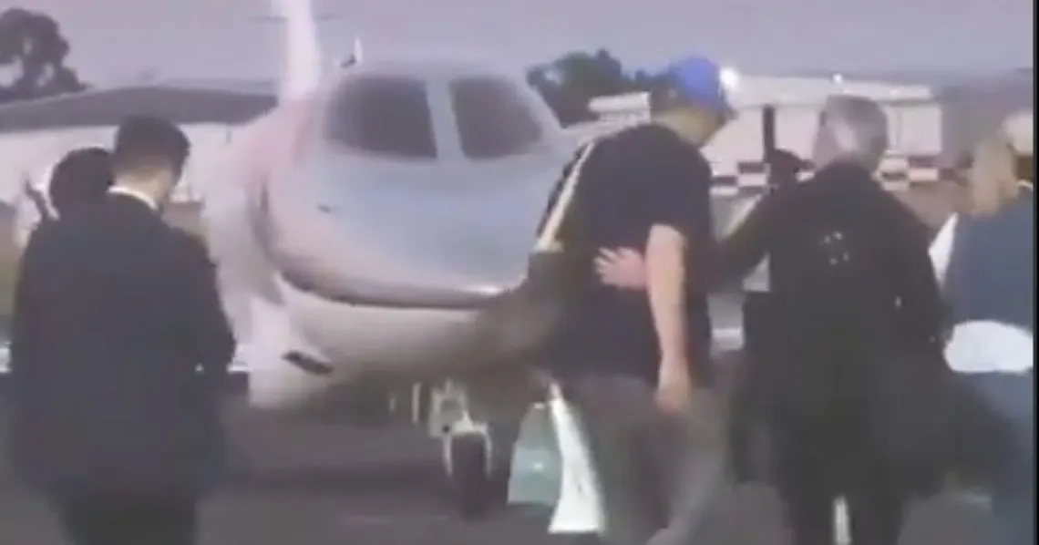 Denunciaron otro viaje de lujo de Adorni y su esposa a Punta del Este