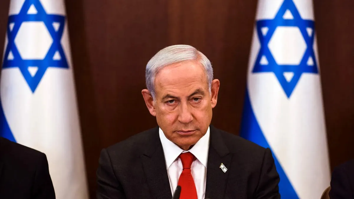 Se pone espesa la cosa: Irán atacó la oficina de Netanyahu y se desconoce el paradero del líder israelí