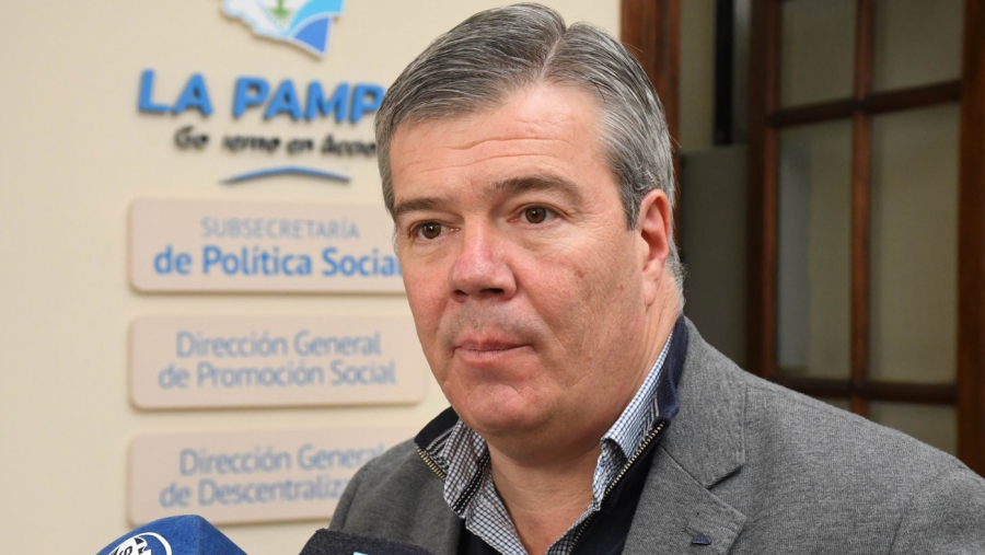 Álvarez dice que referentes de la oposición “tienen una especie de responsabilidad selectiva”