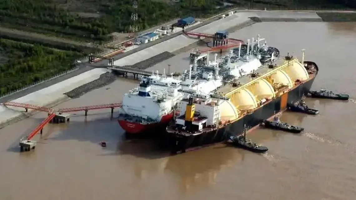 India le compra de emergencia gas licuado a la Argentina