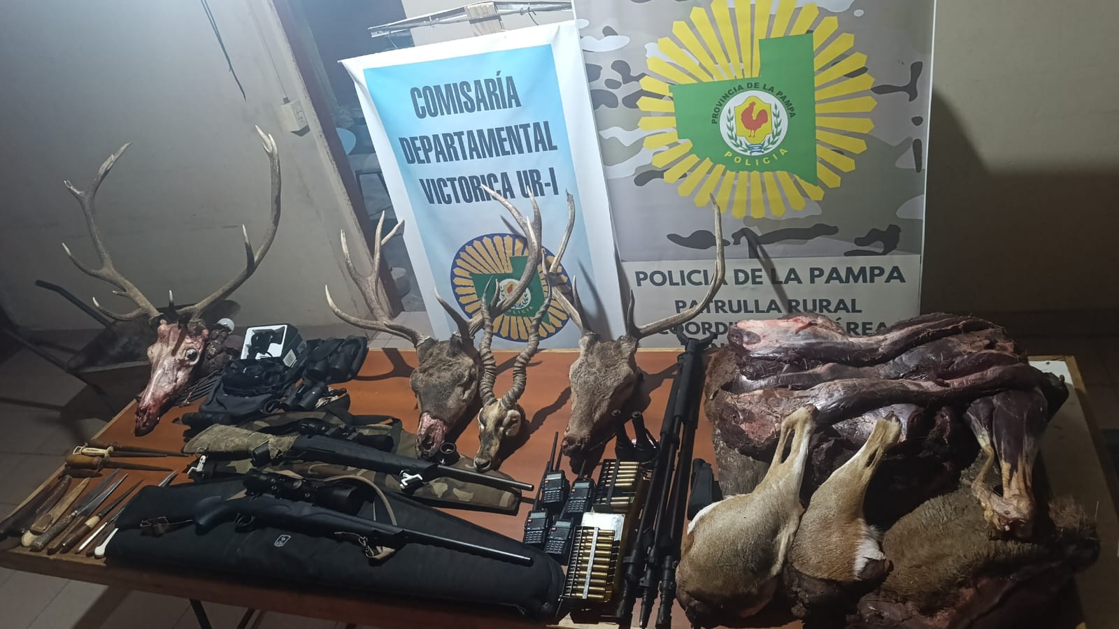 Operativos en el oeste: policía secuestró armas, trofeos de caza y detectó furtivos