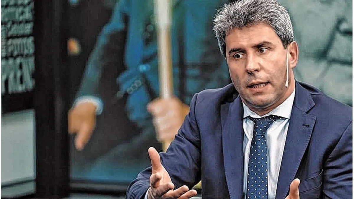 Uñac quiere internas abiertas en el PJ y le hace un guiño a Milei para eliminar las PASO