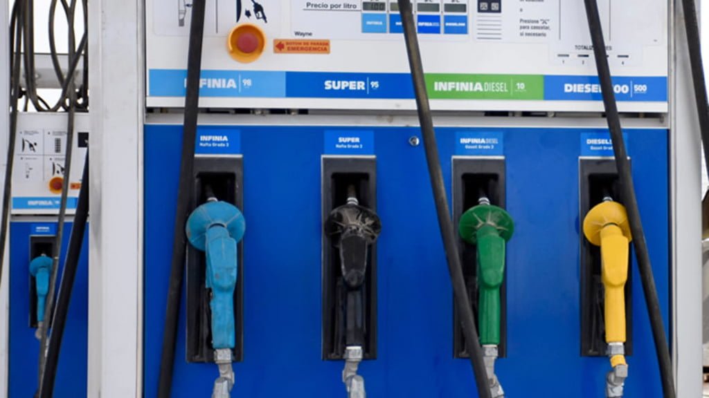 Aumentan de nuevo los combustibles
