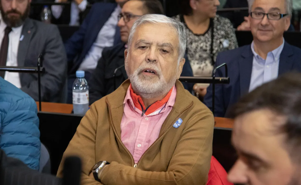 Por problemas de salud, le otorgaron la prisión domiciliaria a De Vido