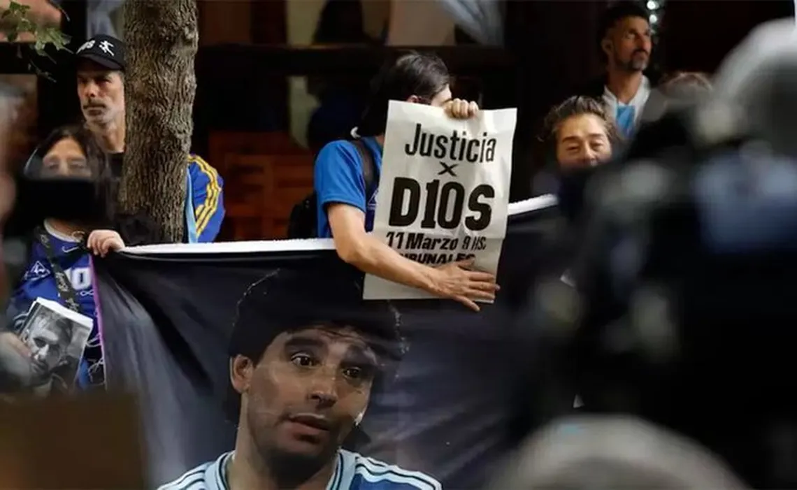 Causa Maradona: un forense declaró que la agonía fue de “12 horas”