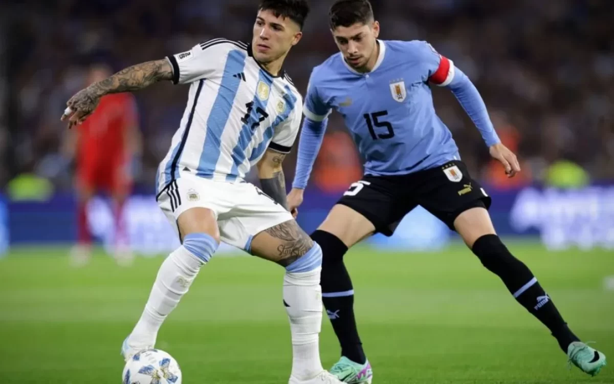 Sin Messi, Argentina juega contra el siempre difícil Uruguay en Montevideo
