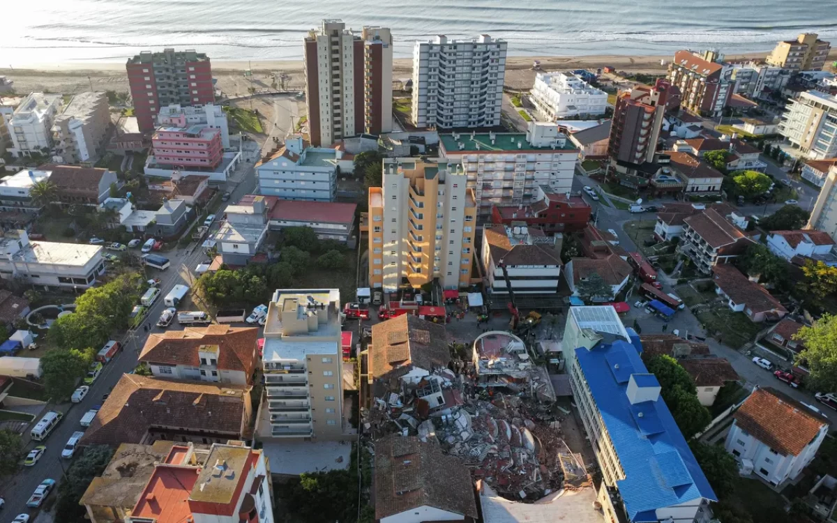 Derrumbe en Villa Gesell: liberaron a cuatro detenidos, pero no podrán salir del país