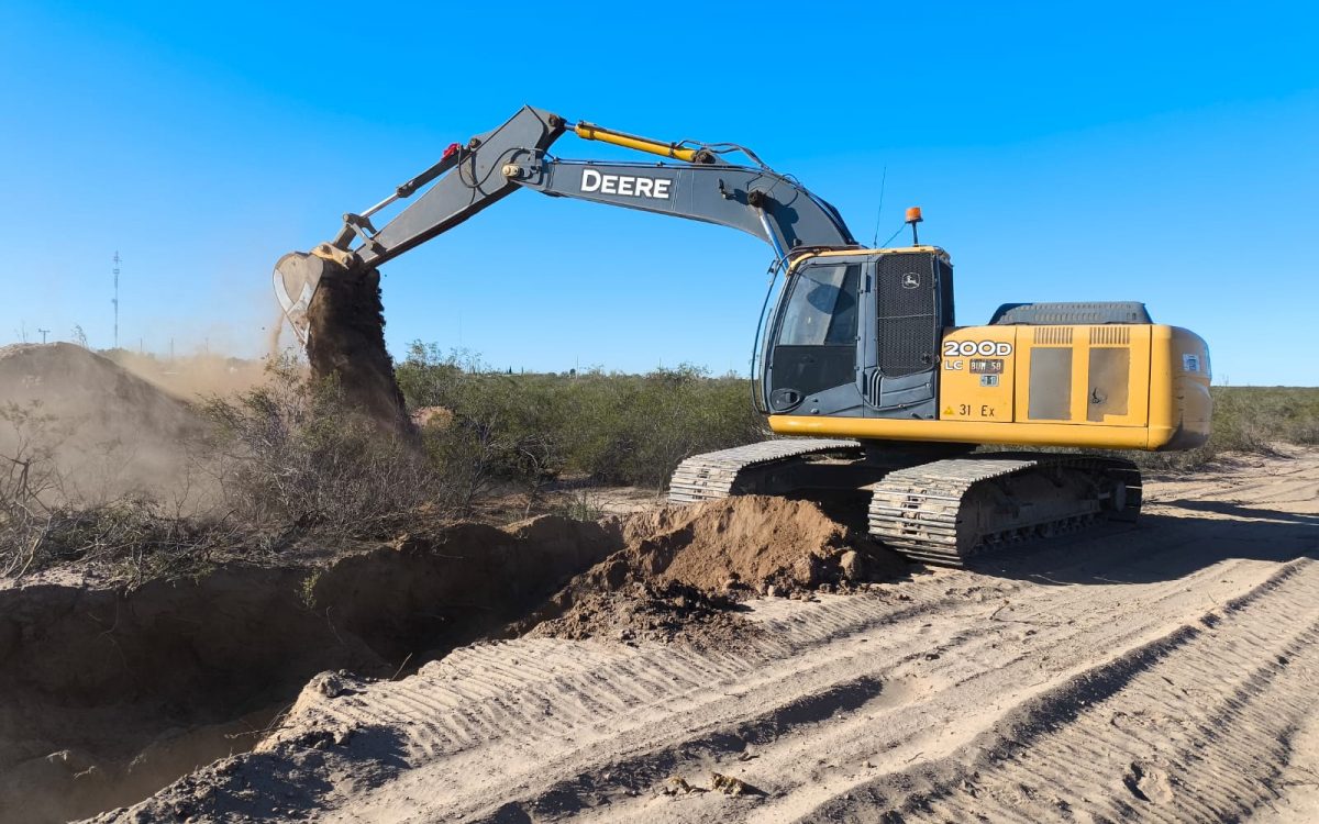 Hicieron trabajos de contención en el cauce del Atuel para proteger a Algarrobo del Águila