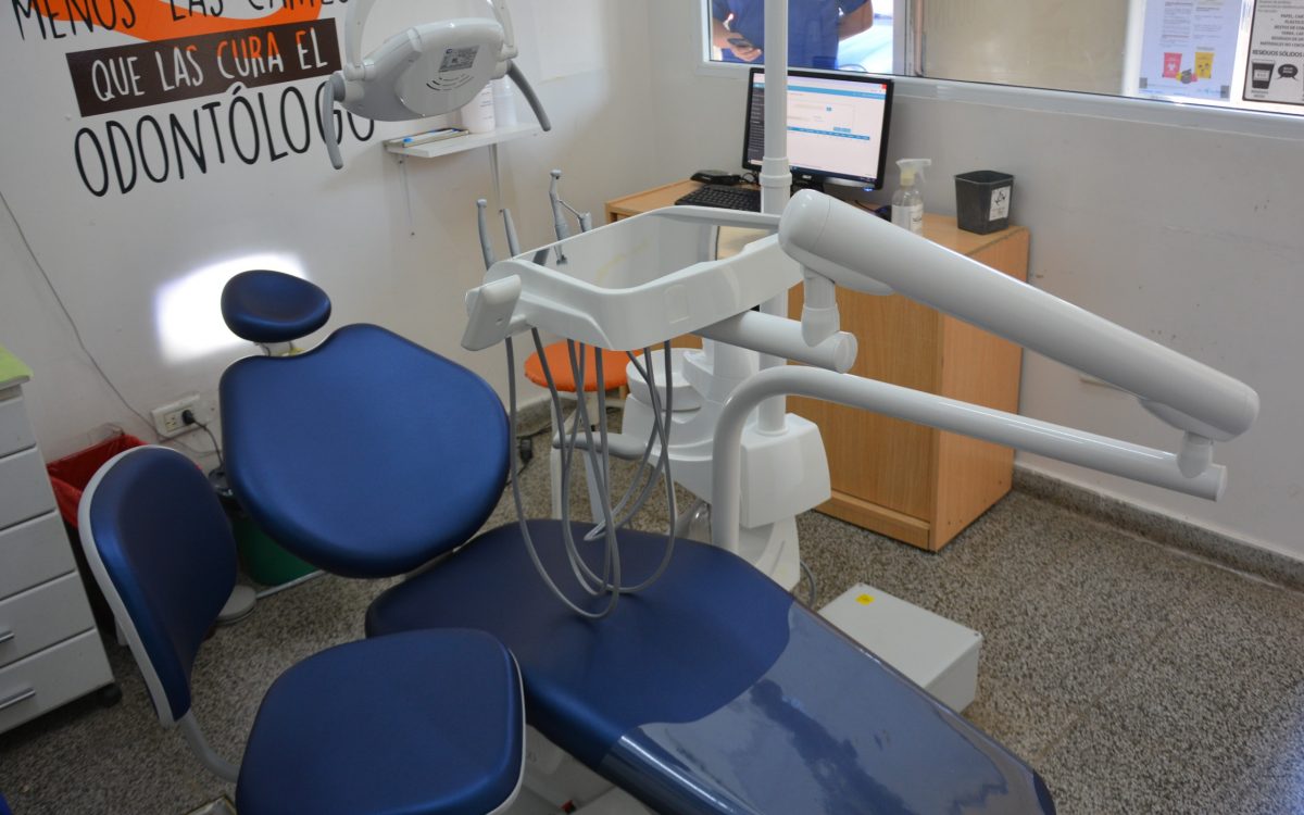 Entregaron sillones odontológicos a hospitales pampeanos