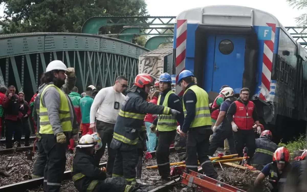 Chocaron dos trenes en Palermo y hay 90 heridos