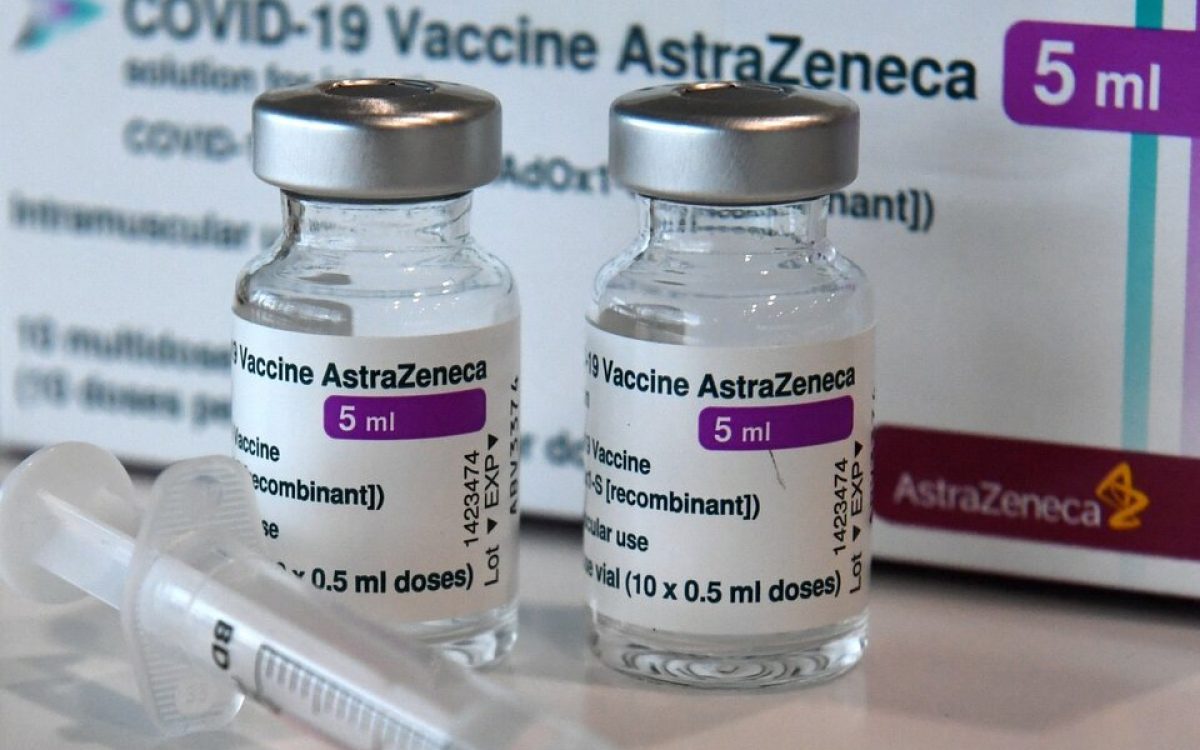 AstraZeneca admitió efectos secundarios de su vacuna contra el coronavirus