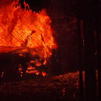 Pico: se prendió fuego un auto en el mismo lugar donde quemaron otros cuatro hace dos años