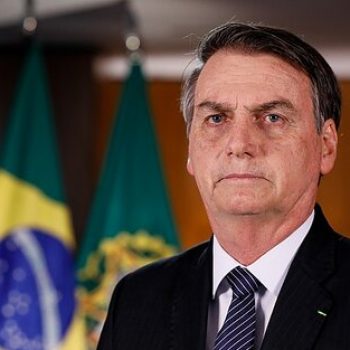 Bolsonaro intentó romper su tobillera electrónica para fugarse
