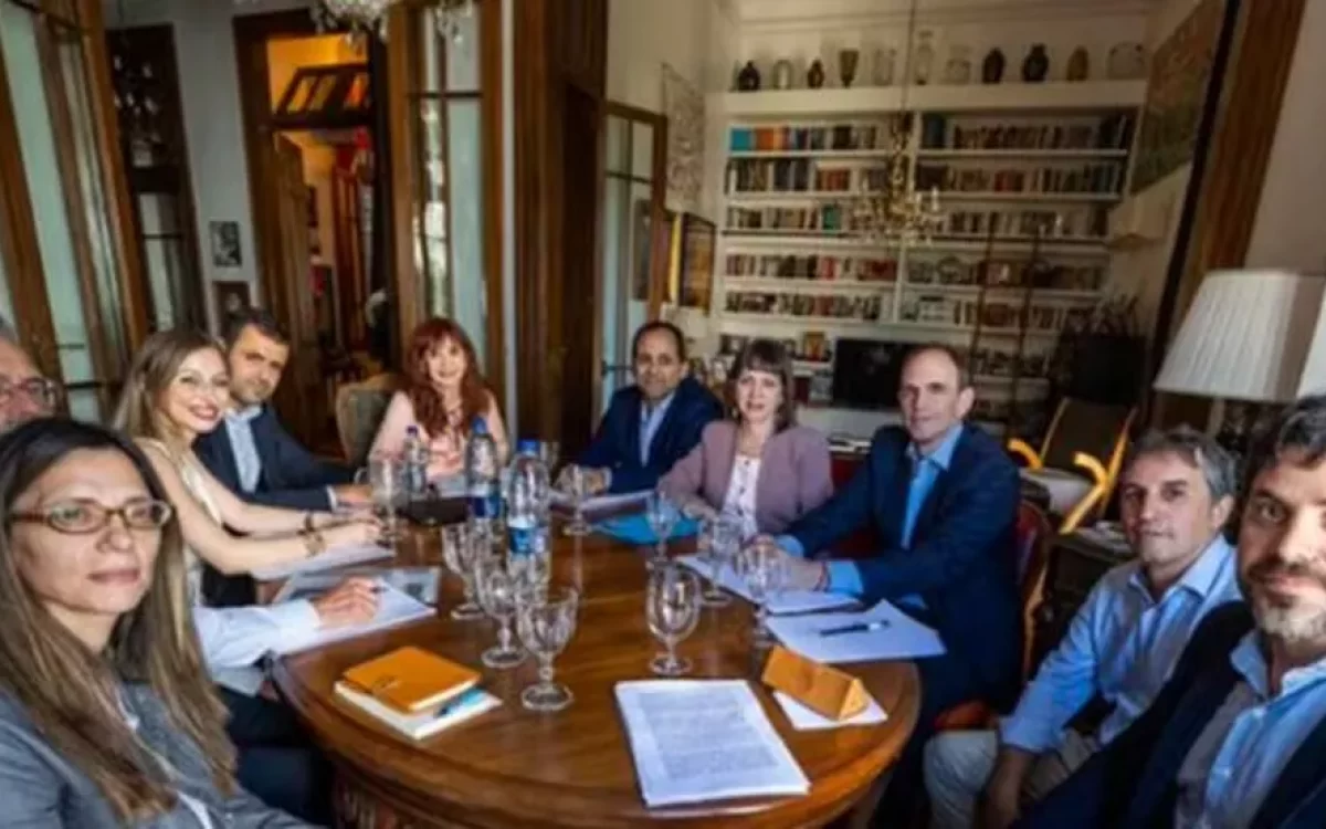 Imponen un máximo de 3 personas para las visitas a Cristina