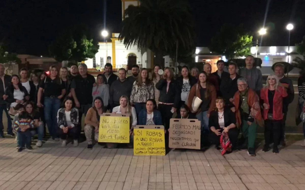 Manifestación de comerciantes de Toay por ola de robos