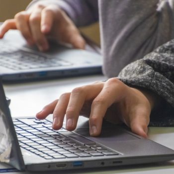 Fijate: sigue abierta la inscripción para cubrir cargo docente en Arauz
